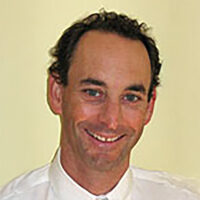 a headshot of Dr. Diamond